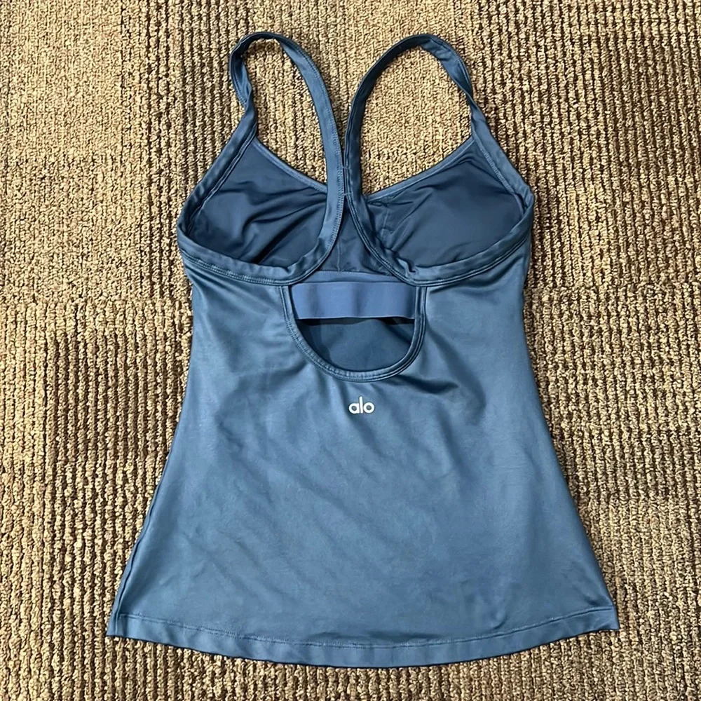 Alo Yoga REFLECTION Blue Glossy Tank size S